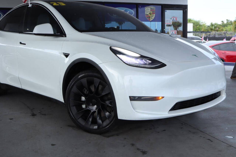 tesla model y 2023 7SAYGDEE1PA105037 image tesla model y 2023 7SAYGDEE1PA105037 image